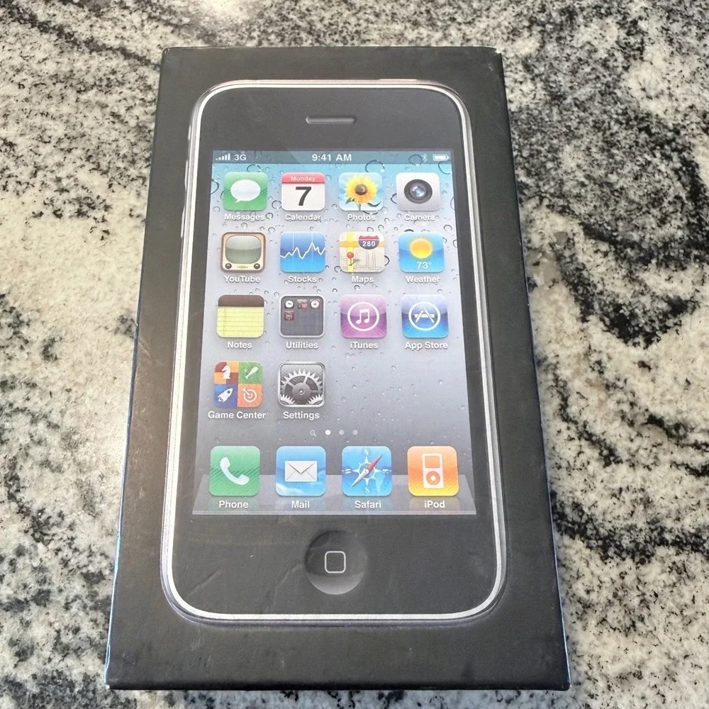 Apple iPhone 3GS 8GB Black A1303 Smartphone Original Box For Parts Repair